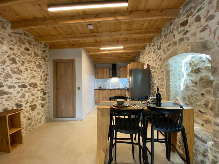Stavlos Traditional Suite Acipópulo Kültér fotó