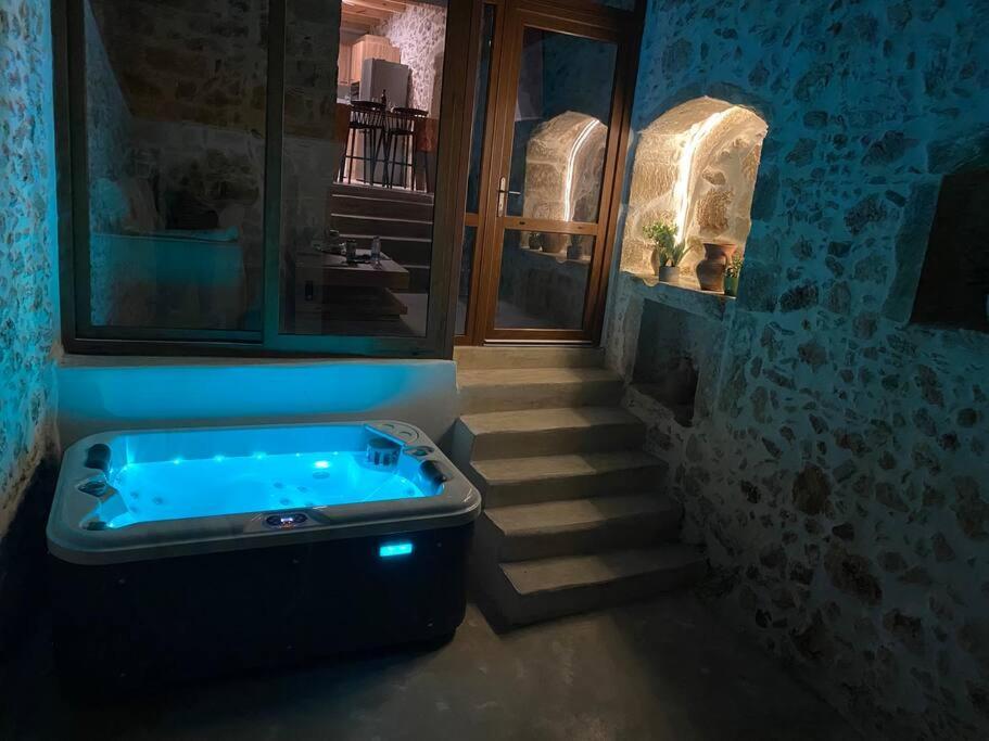 Stavlos Traditional Suite Acipópulo Kültér fotó
