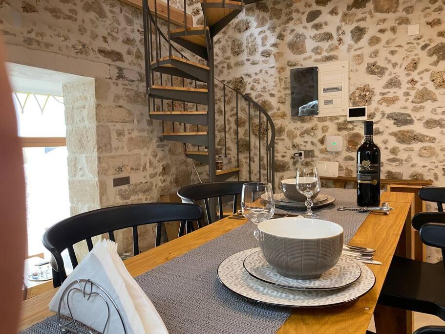 Stavlos Traditional Suite Acipópulo Kültér fotó